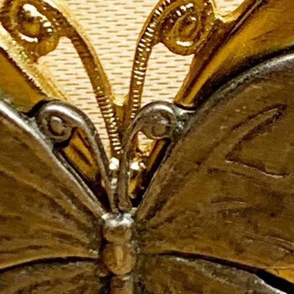 Vintage Brooch Soft Gold Silver Tone Butterfly Singed Premier Designs - Picture 2 of 4